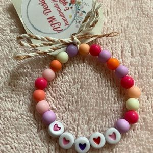 NWT Multicolor beaded bracelet for little girl w/ heart beads